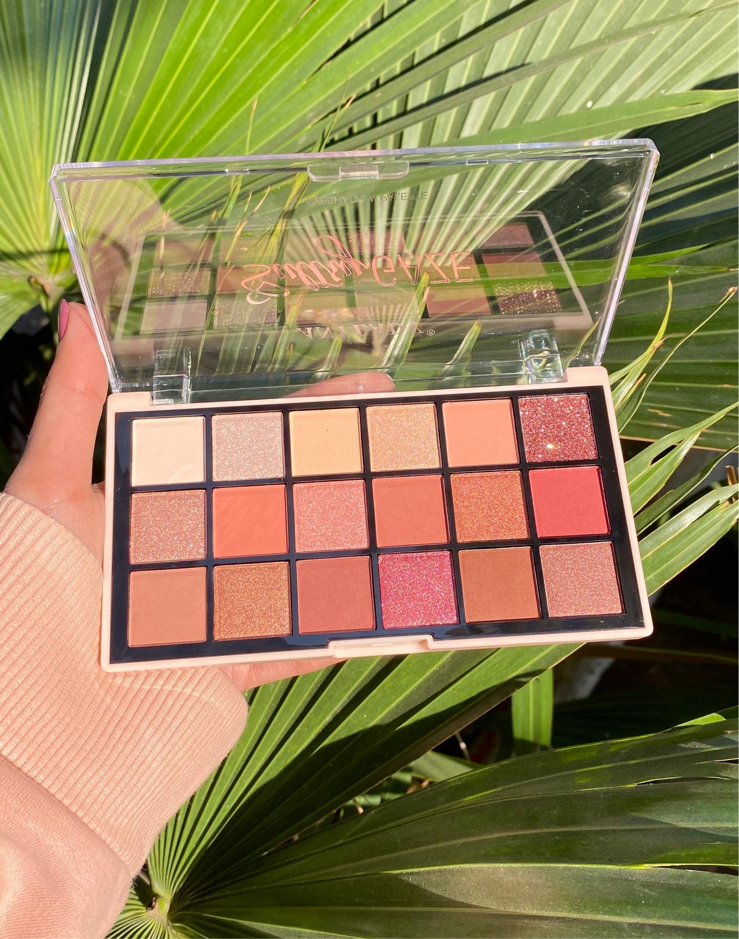 Anylady Sultry Gaze 18 Color Eyeshadow