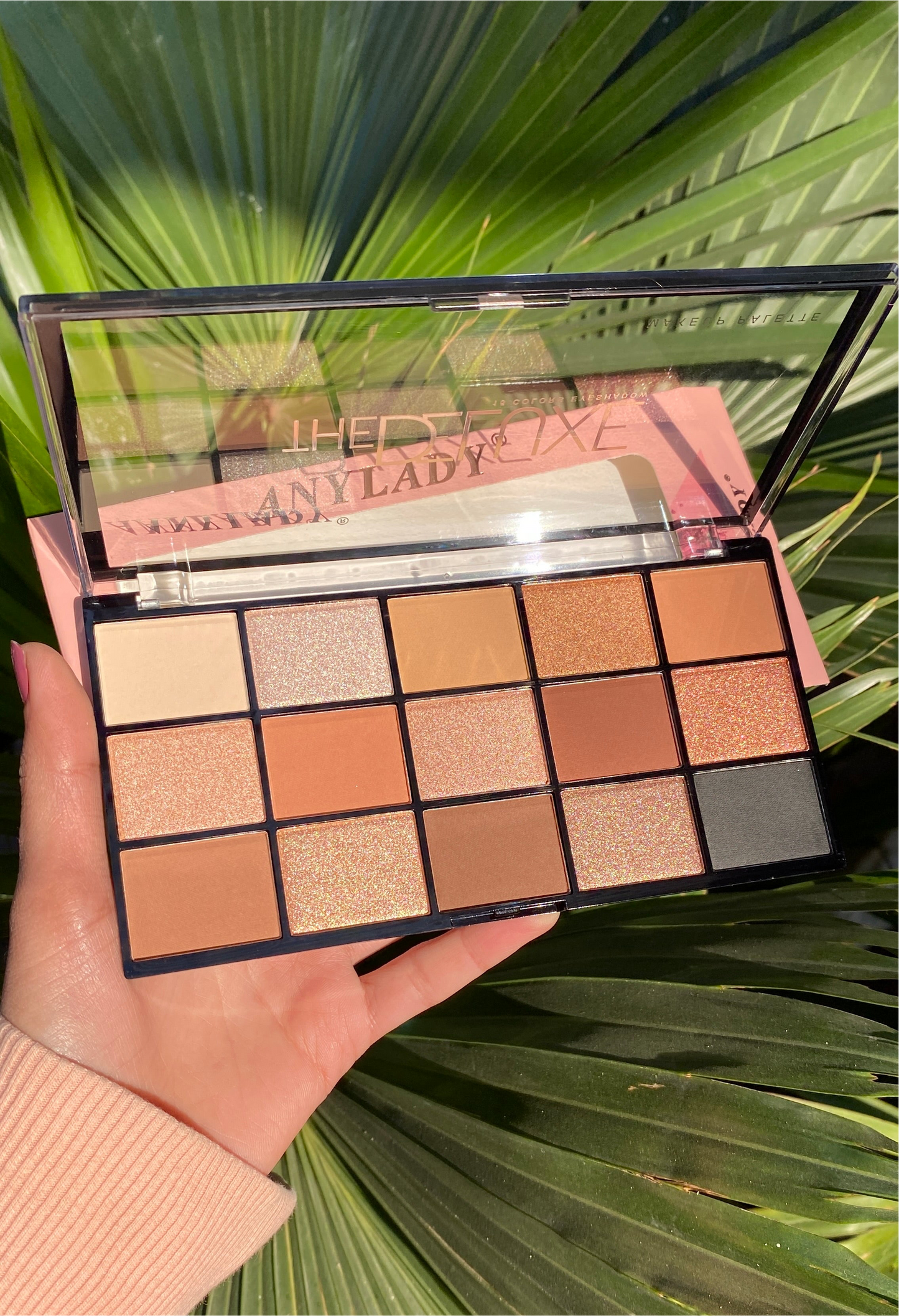Anylady The Deluxe 15 Colors Eyeshadow Palette