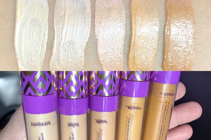 TARTE shape tape glow wand