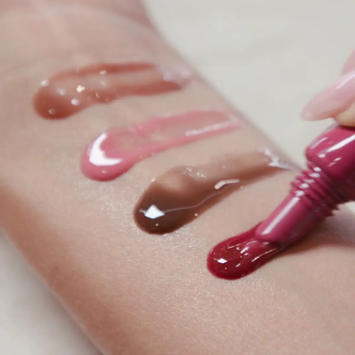 Rhode Peptide Lip Tint