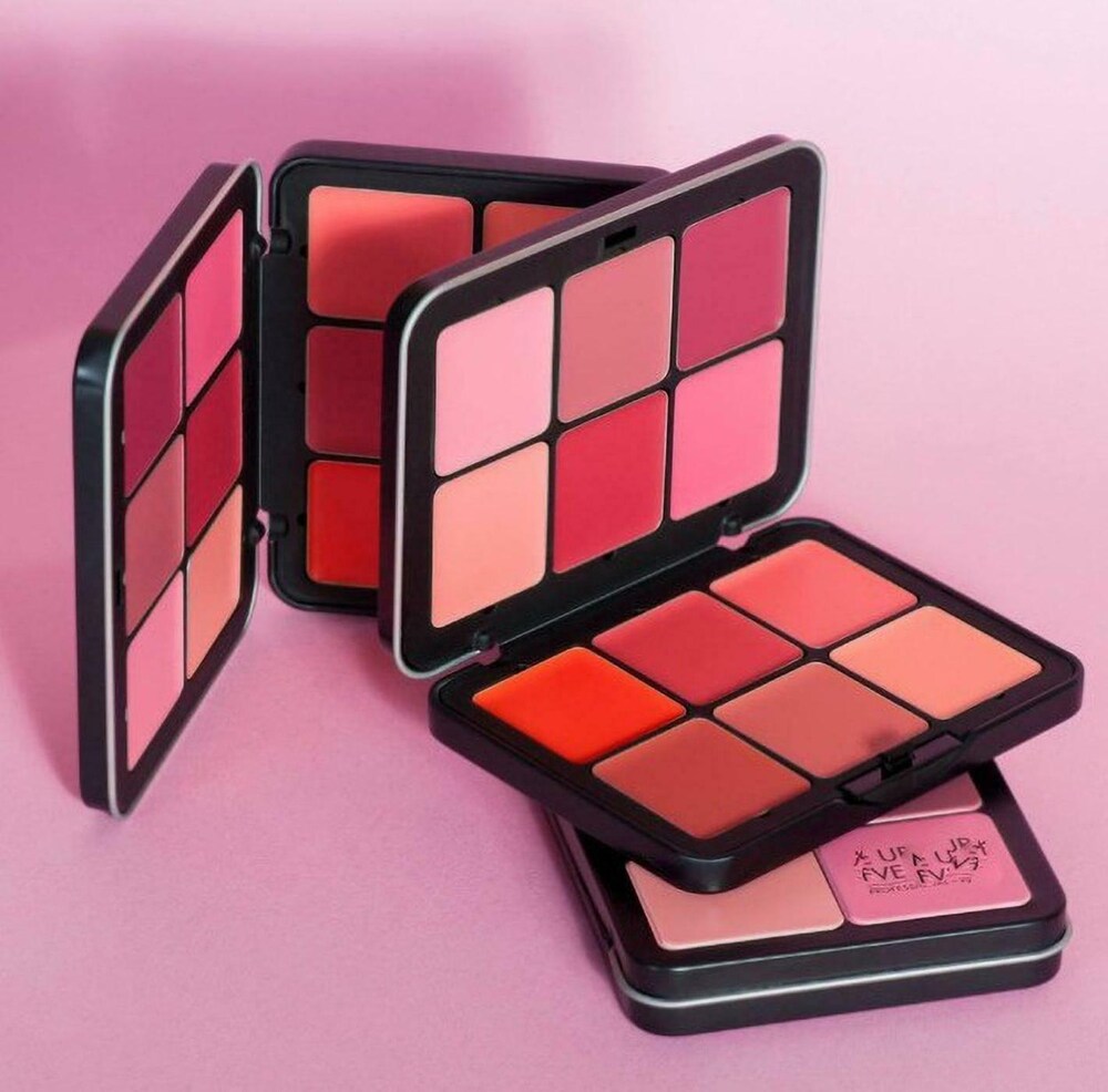 CARLA Secret Creamy Blush