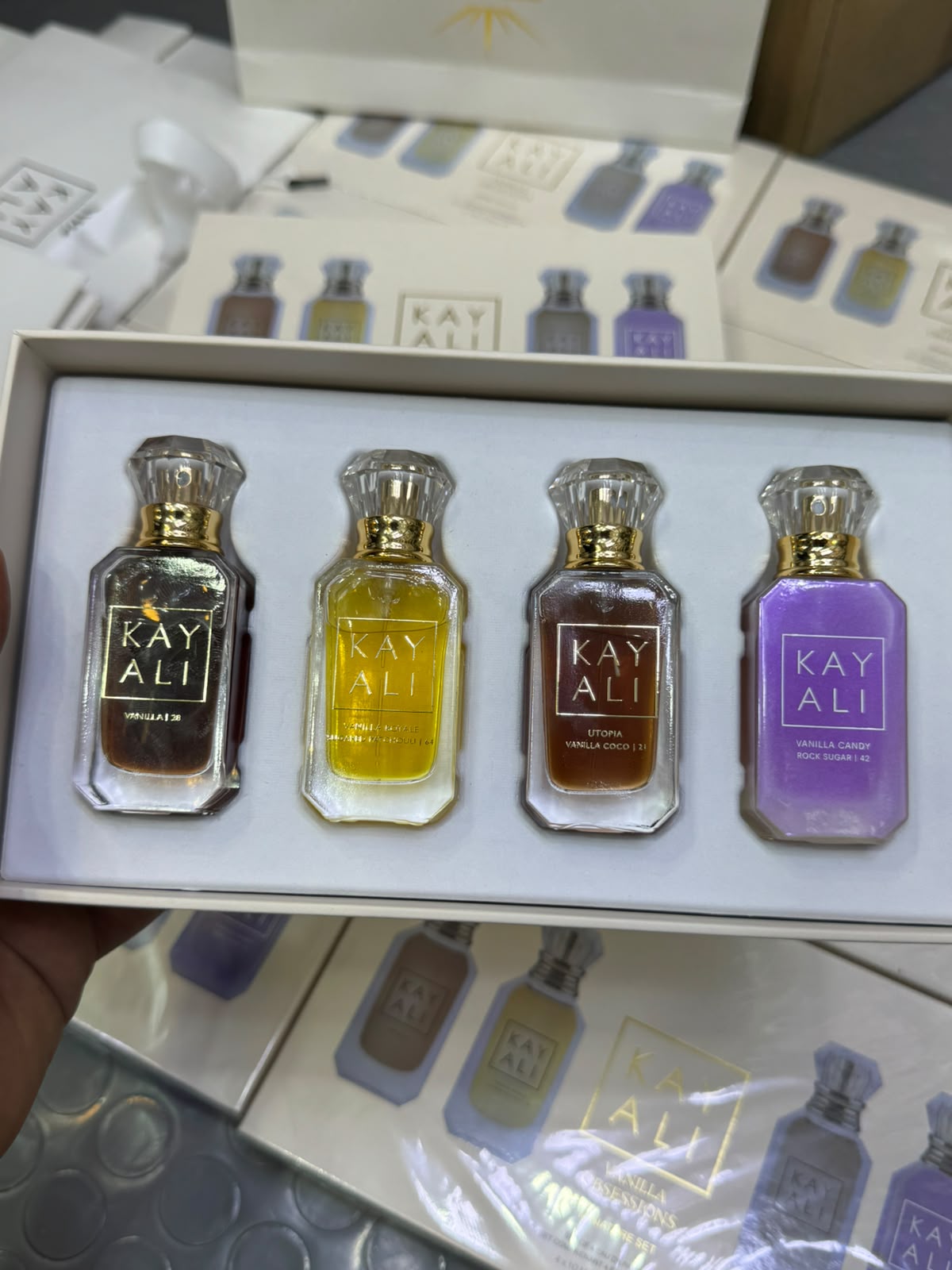 Kayali Vanilla Miniature Obsessions 4 x 10 ml – Vanilla EDP Mini Set