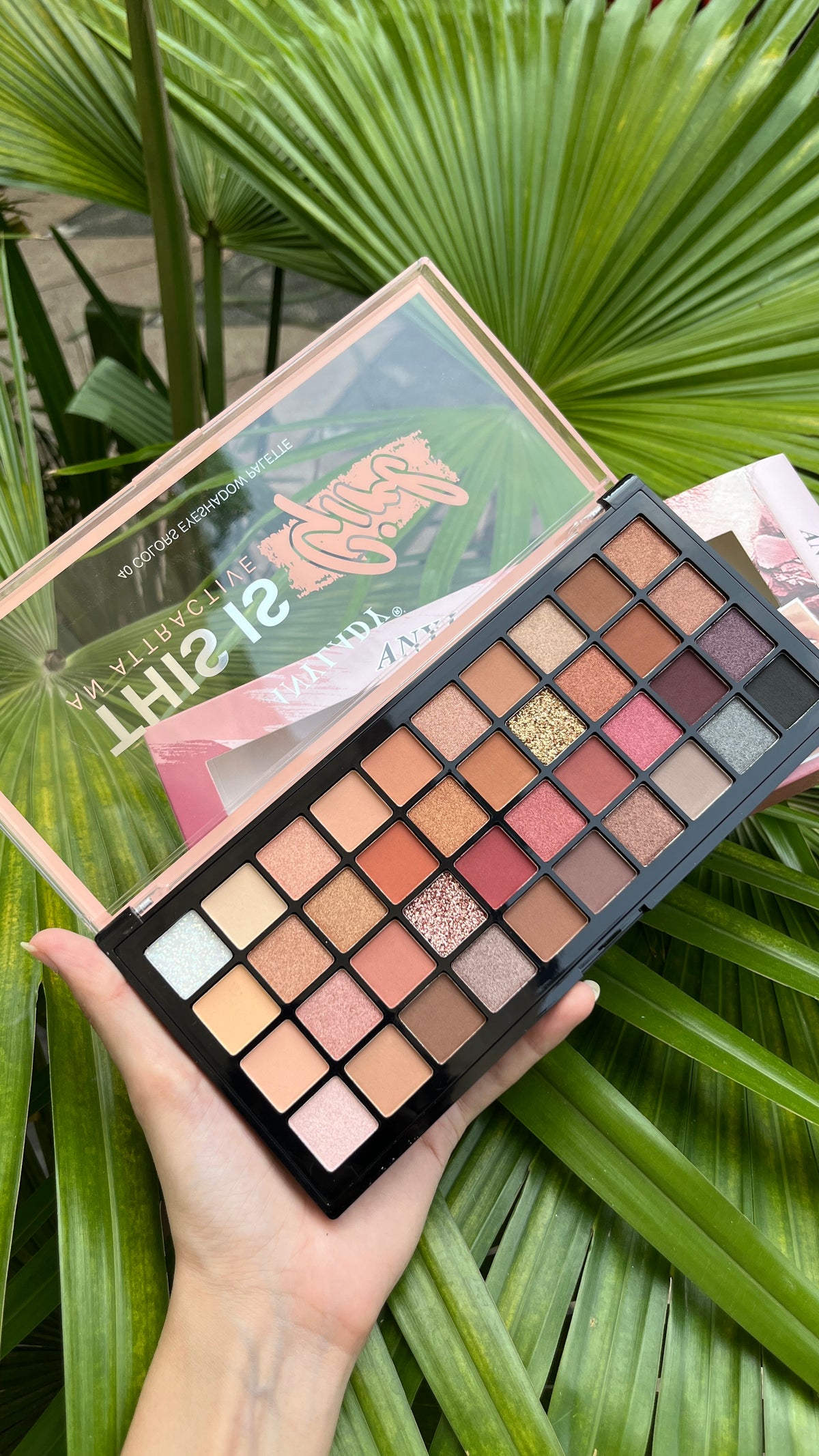 Anylady This Is Girl an Attractive 40 Colors Eyeshadow Palette