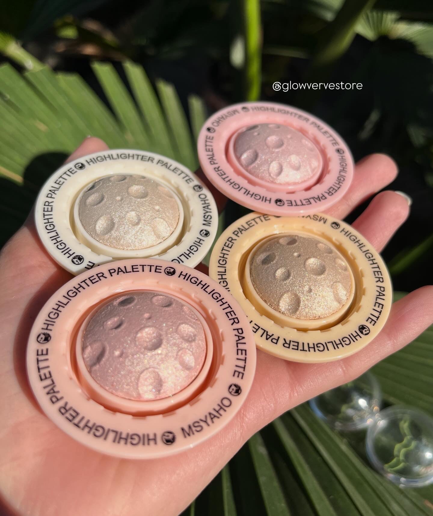 Msyaho Highlighter Palette